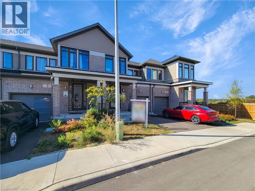 10 FREEDOM Crescent Unit# 4, #4