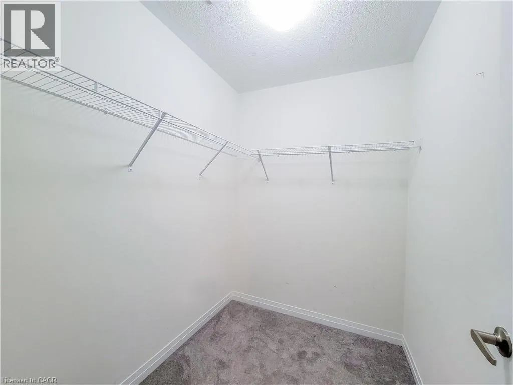 10 FREEDOM Crescent Unit# 4, #4