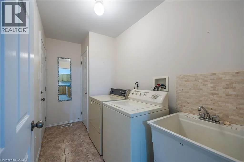 5-510 W THE QUEENSWAY Highway W Unit# 5, #5