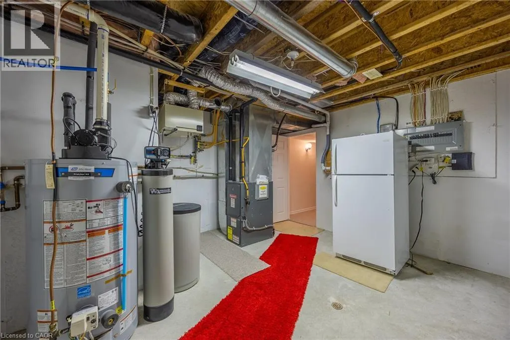 5-510 W THE QUEENSWAY Highway W Unit# 5, #5