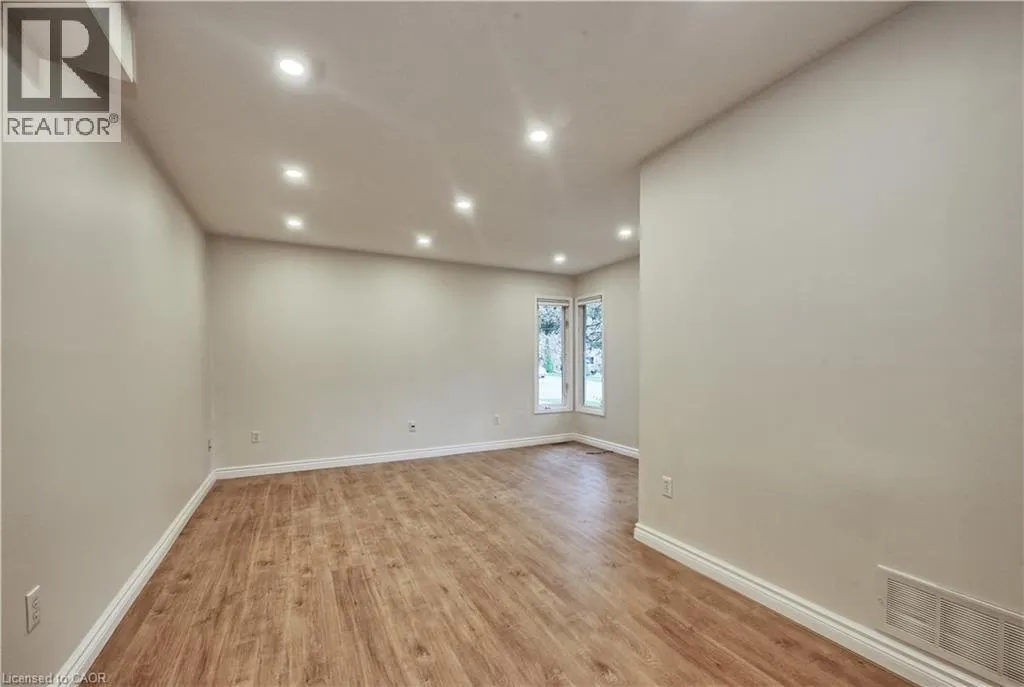 1165 LEEWOOD Drive