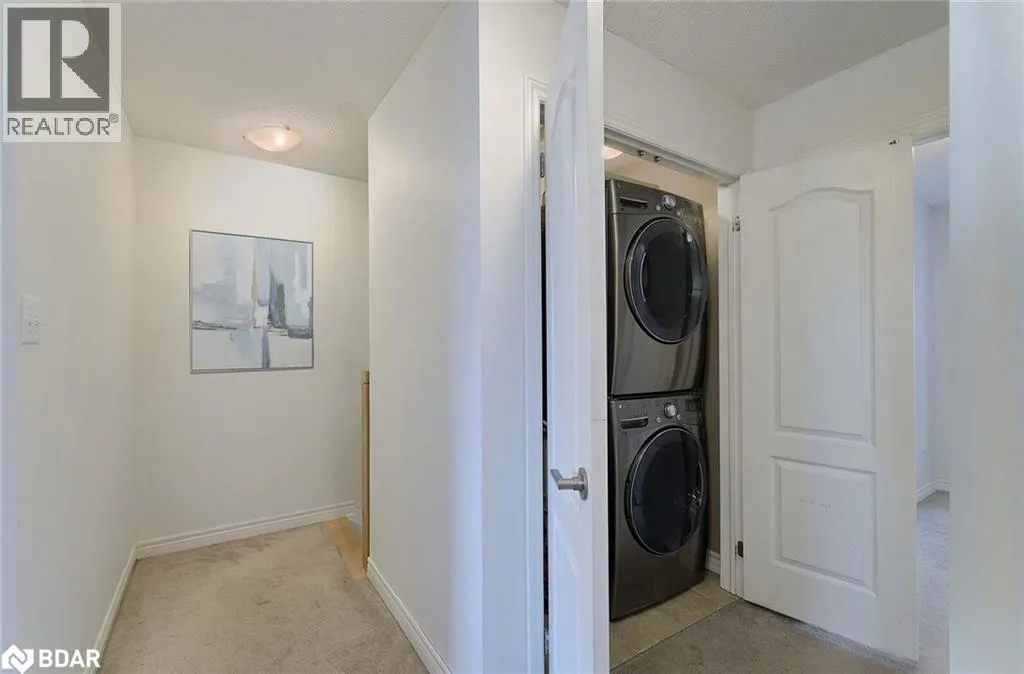 57 FERNDALE Drive S Unit# 7, #7