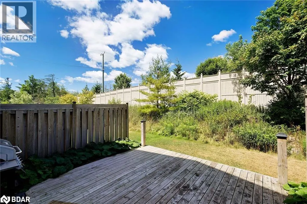 57 FERNDALE Drive S Unit# 7, #7