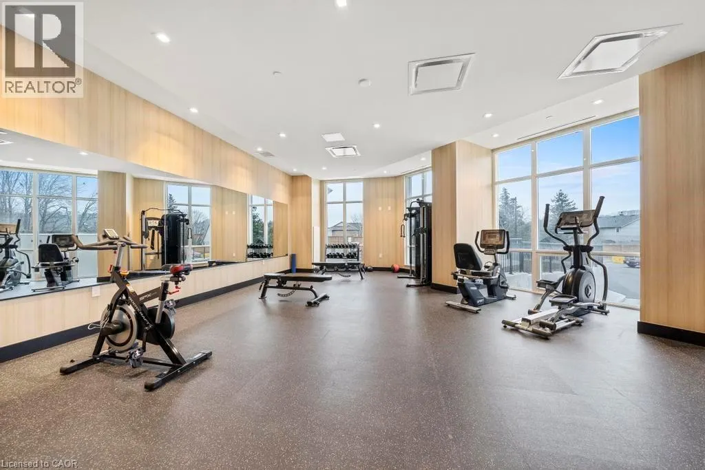 2750 KING Street E Unit# 215, #215