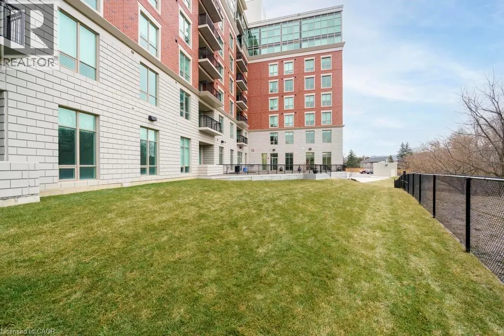 2750 KING Street E Unit# 215, #215