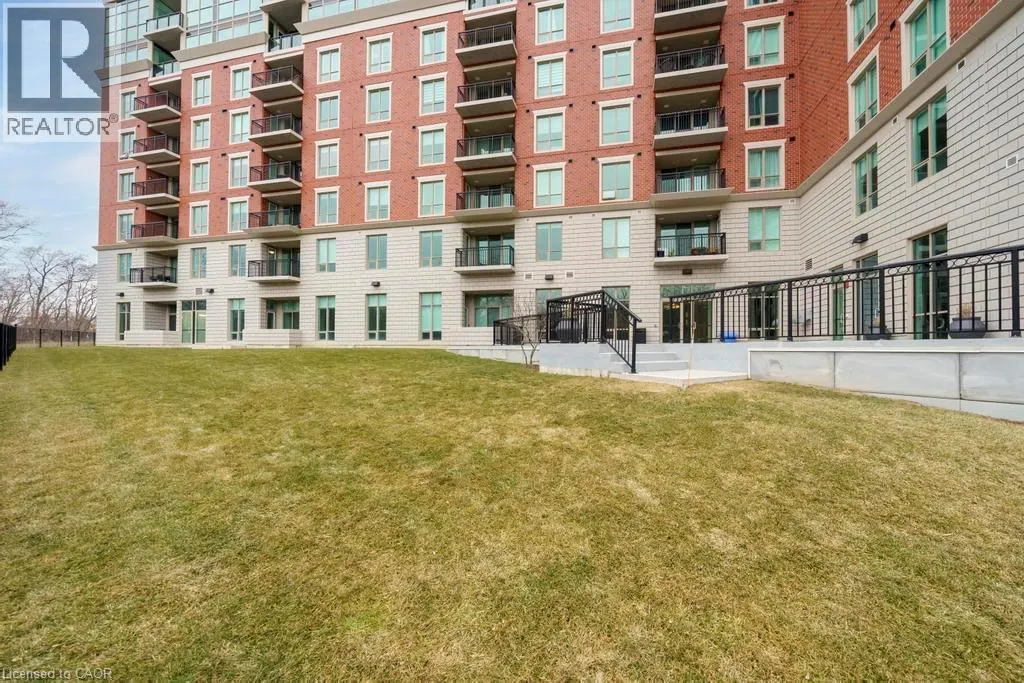 2750 KING Street E Unit# 215, #215