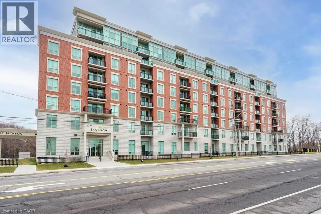 2750 KING Street E Unit# 215, #215