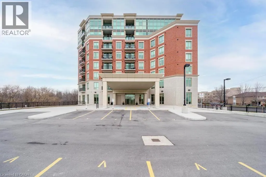 2750 KING Street E Unit# 215, #215