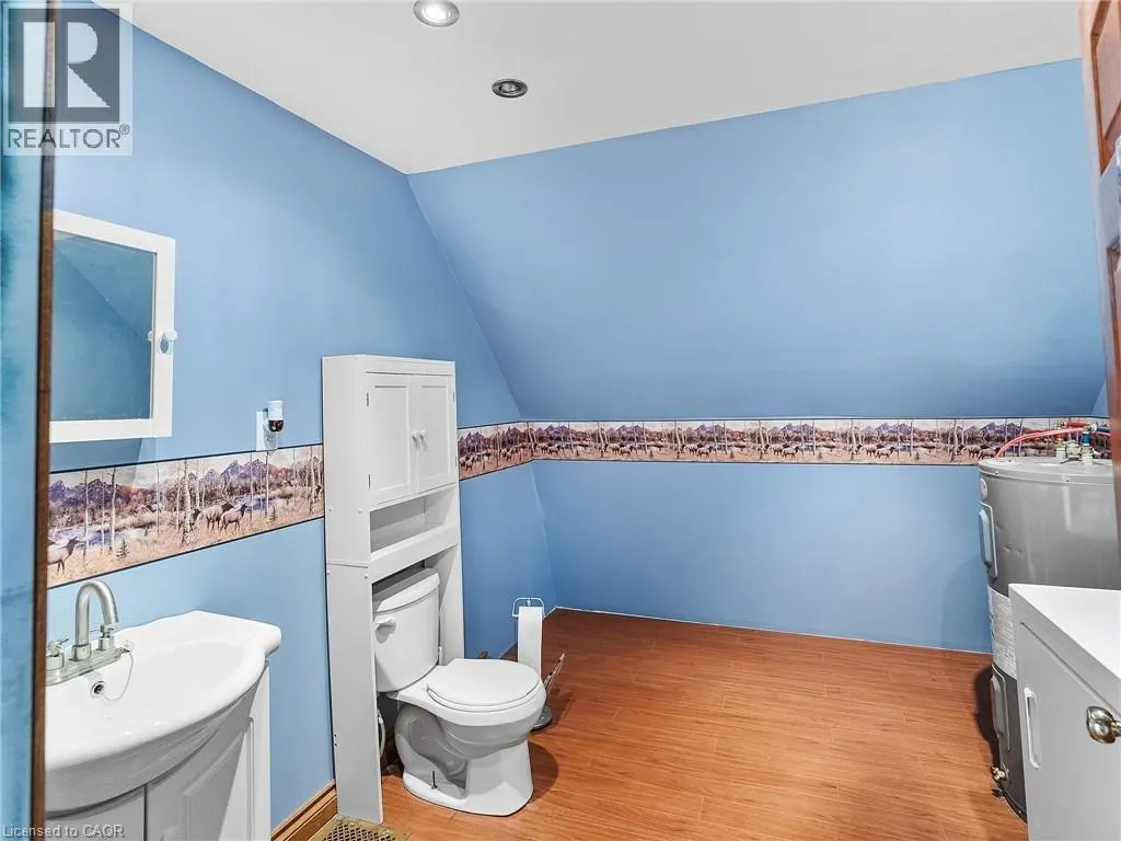 1306 ST JOHNS Road W