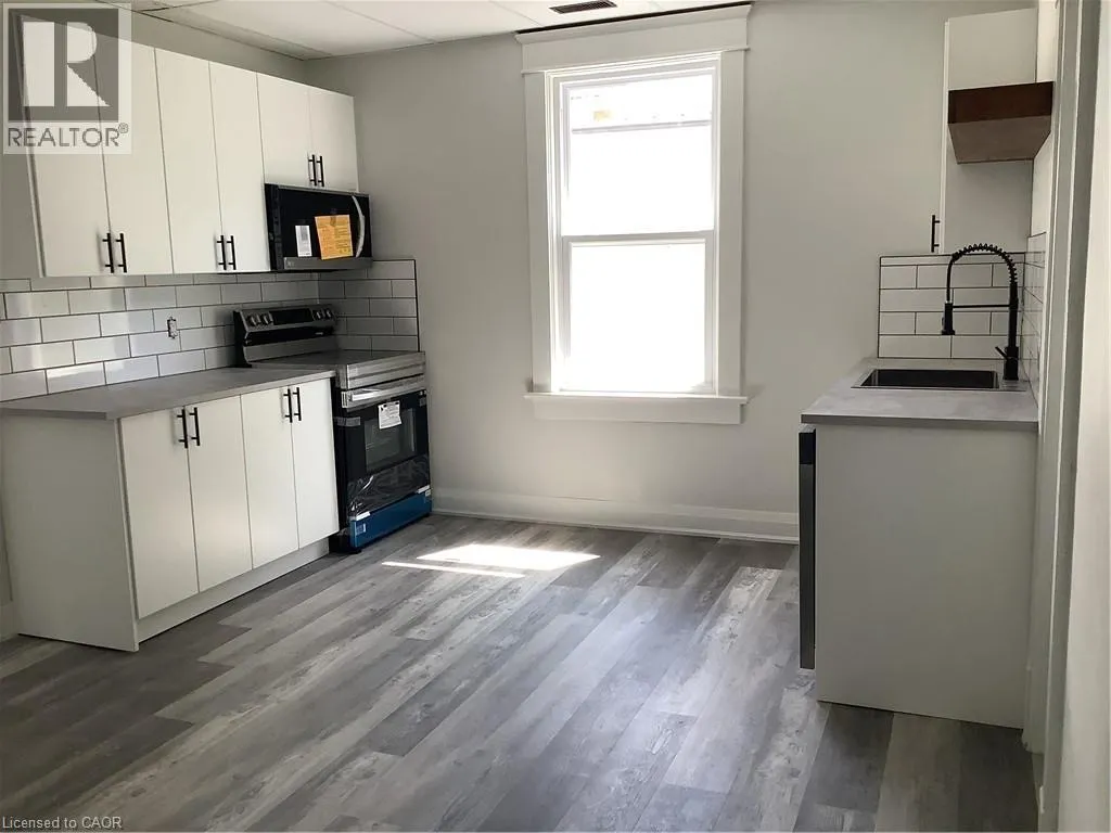 90 KENT Street S Unit# 3, #3
