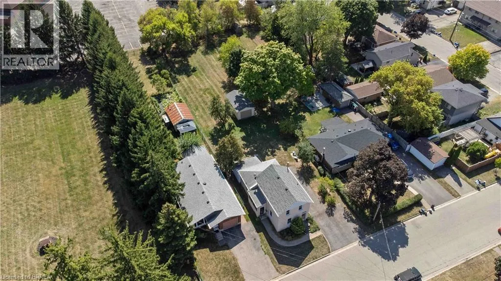 50 GRAHAM Avenue