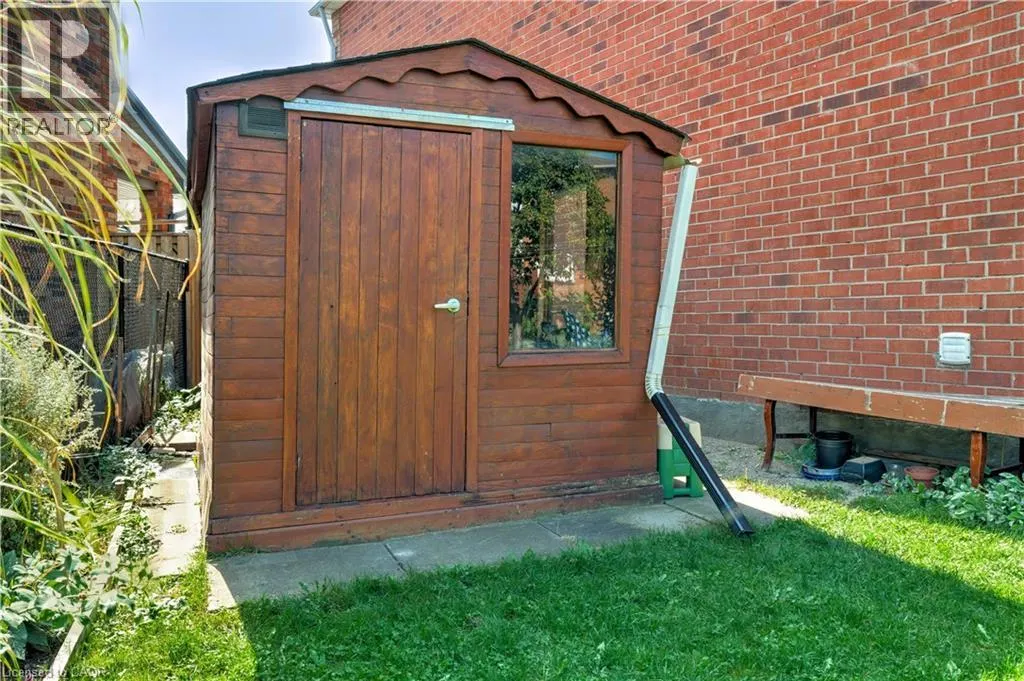 5255 TAGISH Court