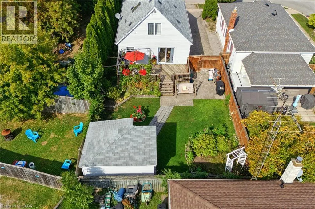 39 CLAYBURN Avenue