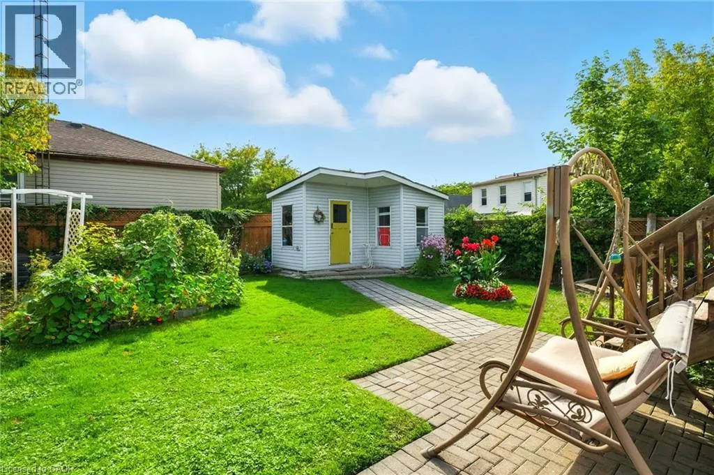 39 CLAYBURN Avenue