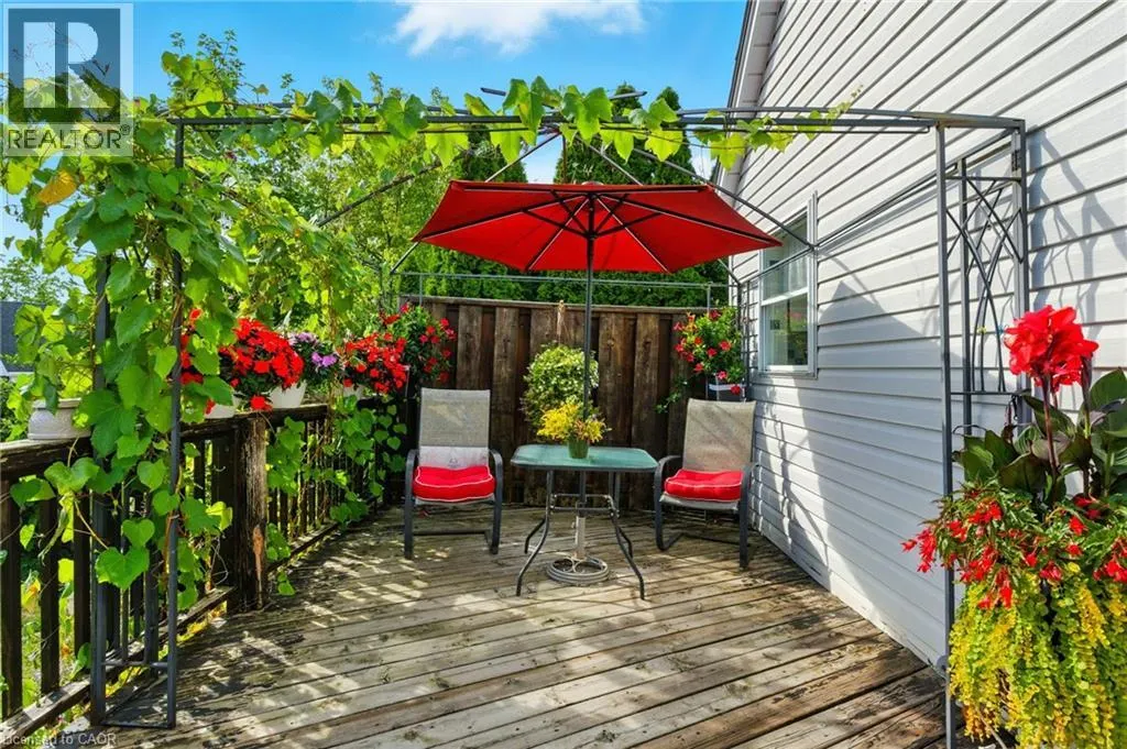 39 CLAYBURN Avenue