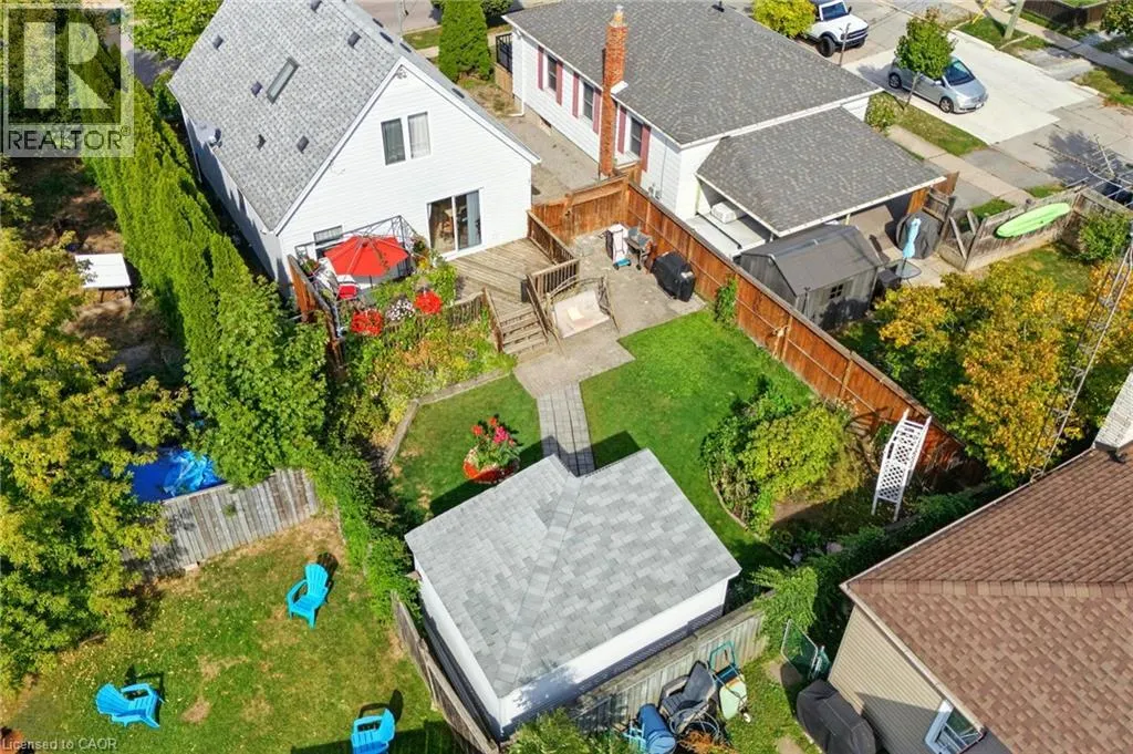 39 CLAYBURN Avenue