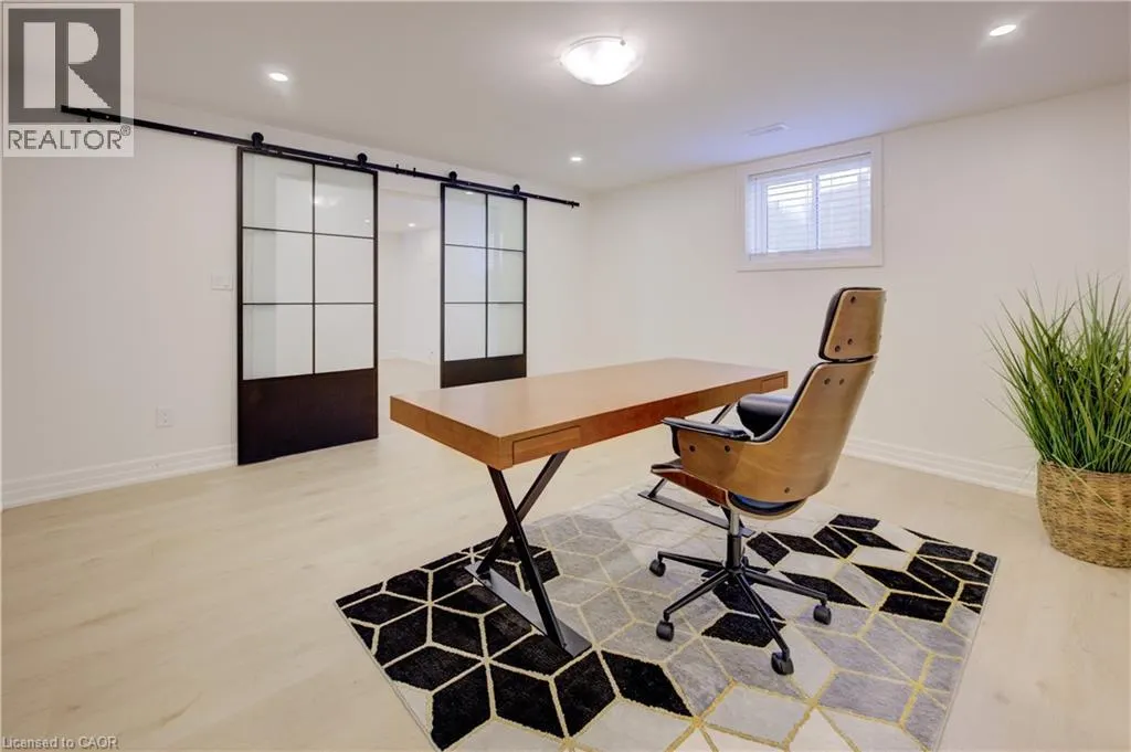 11 CECIL KENNEDY Court