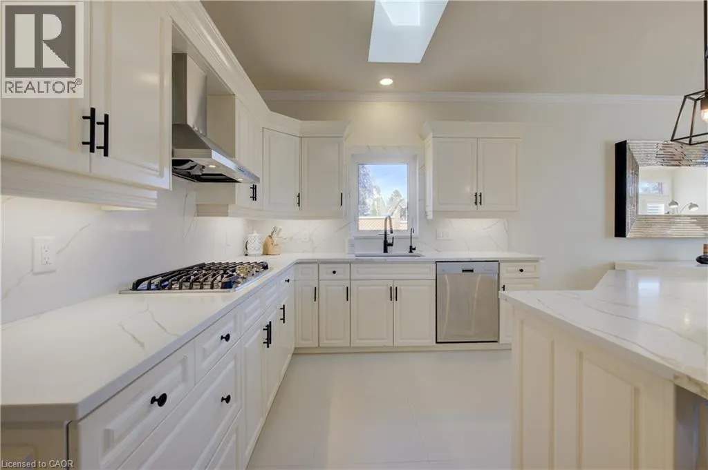 11 CECIL KENNEDY Court