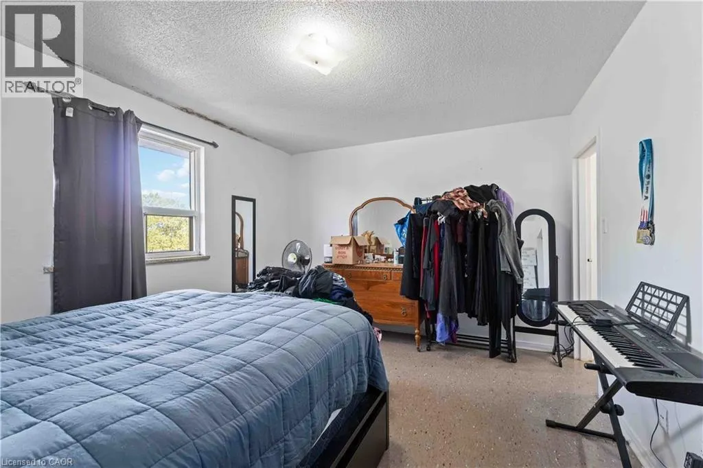 269 PARKDALE Avenue N Unit# 403, #403