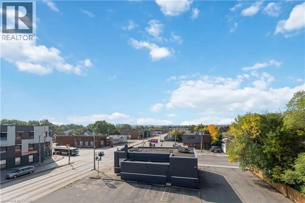 269 PARKDALE Avenue N Unit# 403, #403