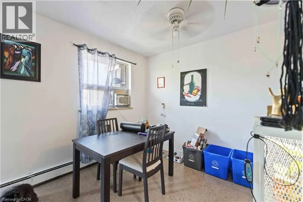 269 PARKDALE Avenue N Unit# 403, #403