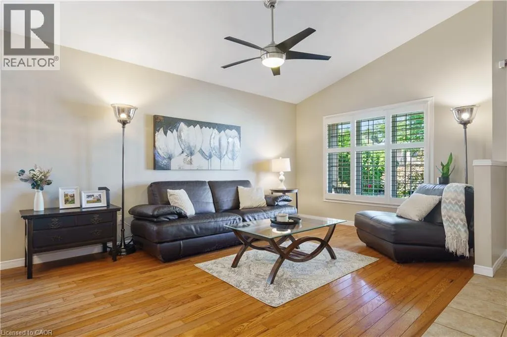 55 AMORE Boulevard