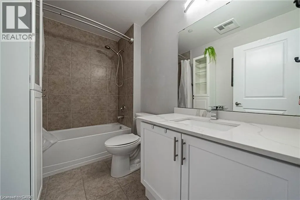 35 SOUTHSHORE CRESCENT Crescent Unit# 321, #321