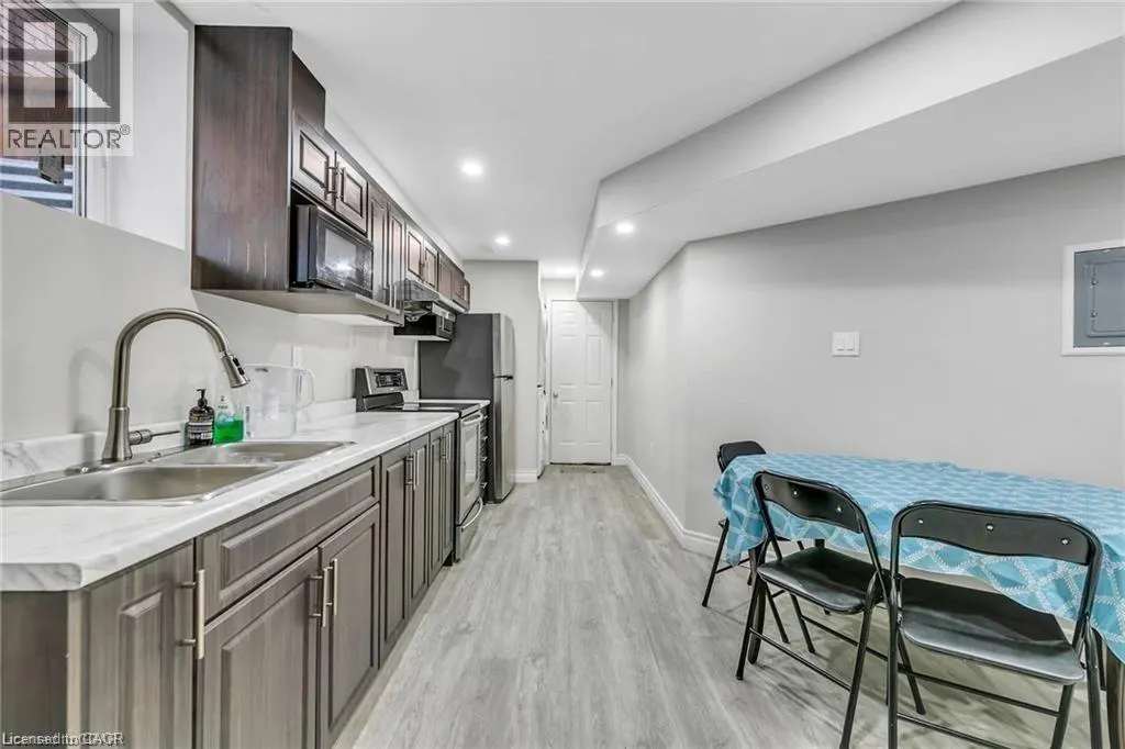 916 MAGDALENA Court Unit# B, #B