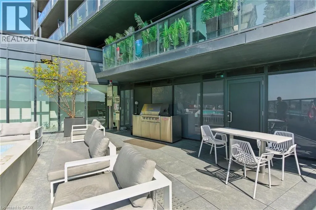 3210 DAKOTA Common Unit# a609, #a609