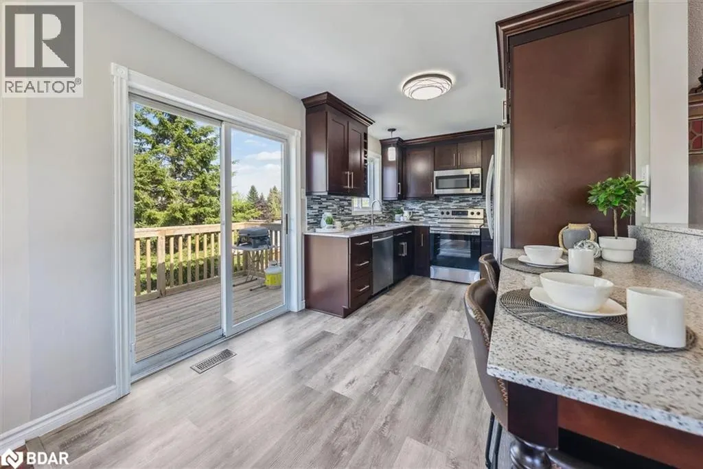 54 MARLOW Circle