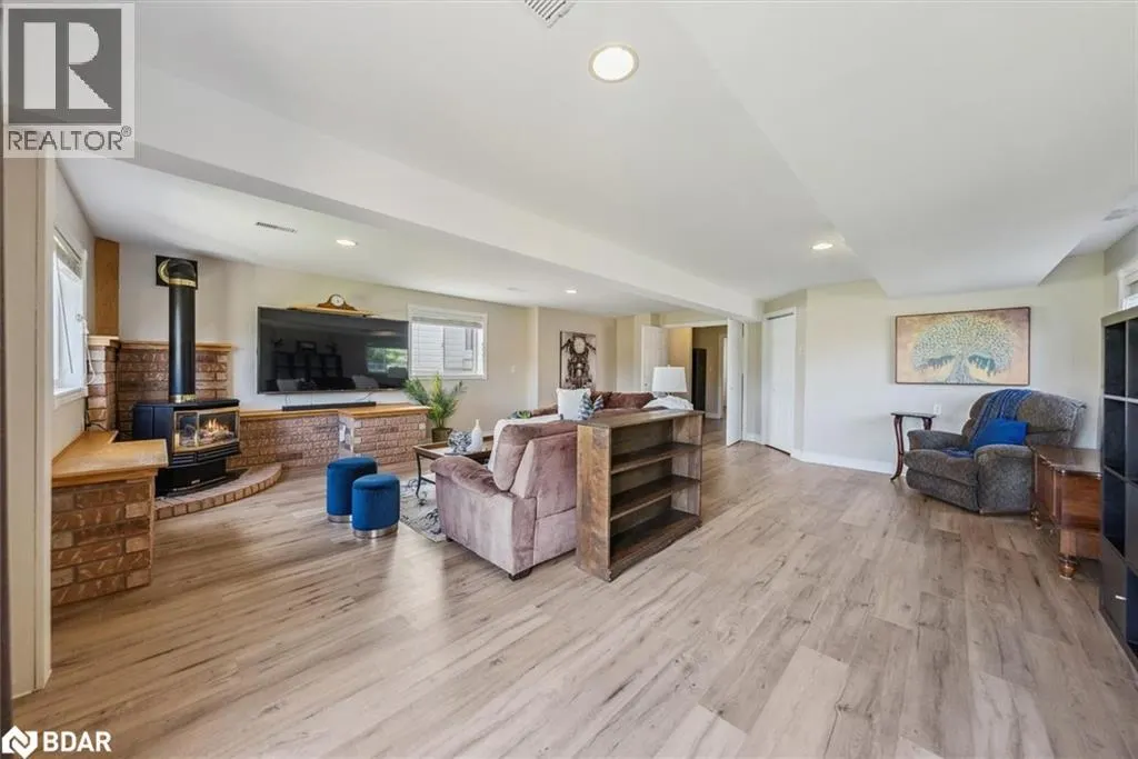 54 MARLOW Circle