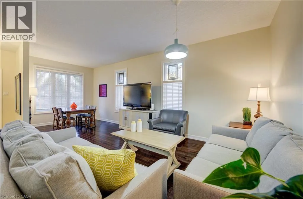 900 DOON VILLAGE Road Unit# 15, #15