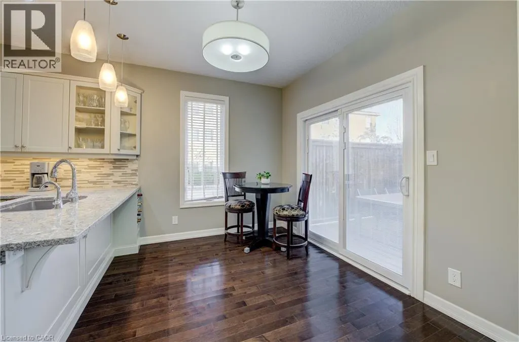 900 DOON VILLAGE Road Unit# 15, #15