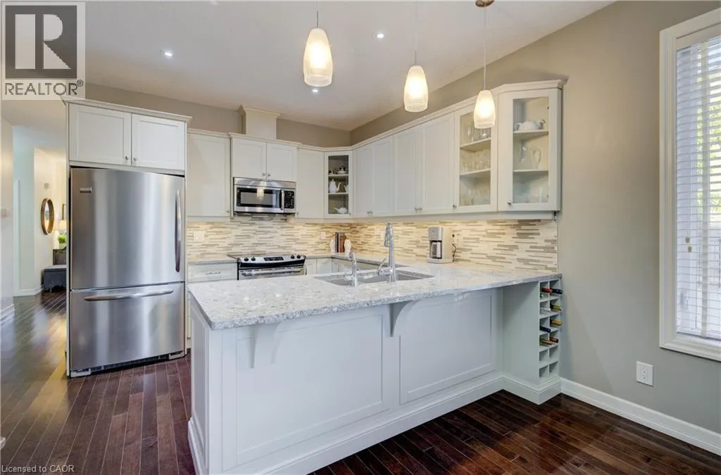 900 DOON VILLAGE Road Unit# 15, #15