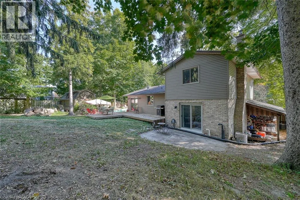 248 VANSITTART Avenue