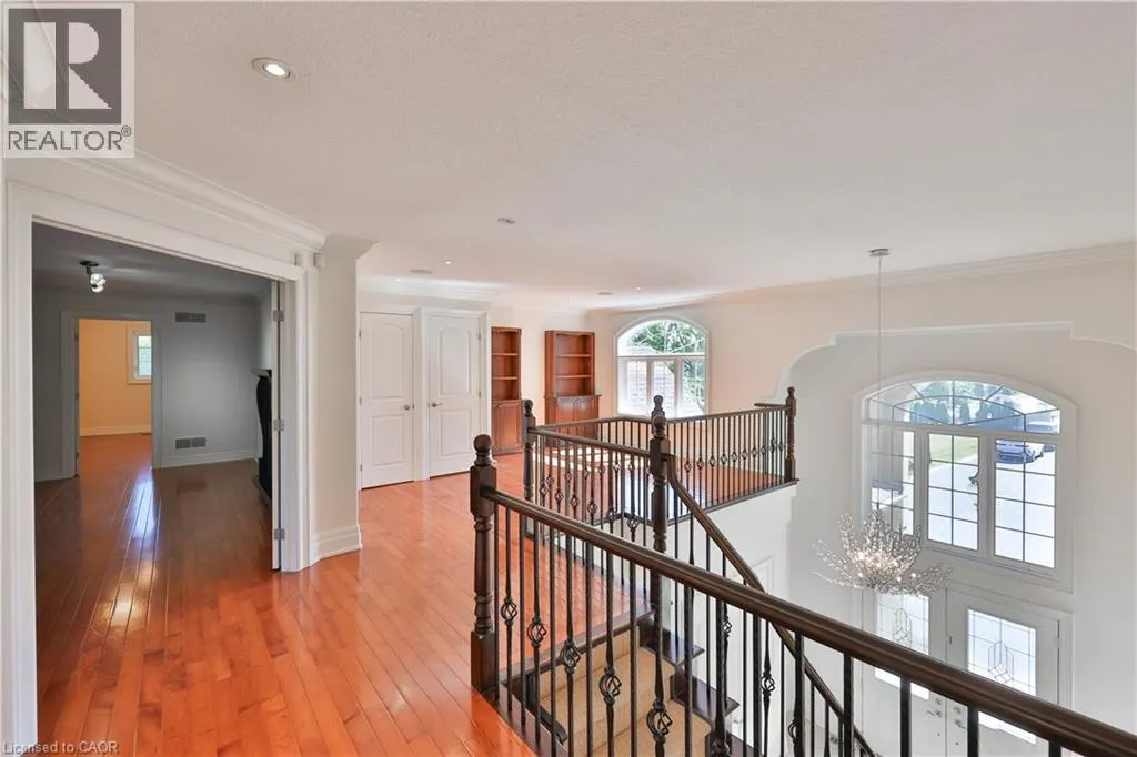 803 RIDGE Road