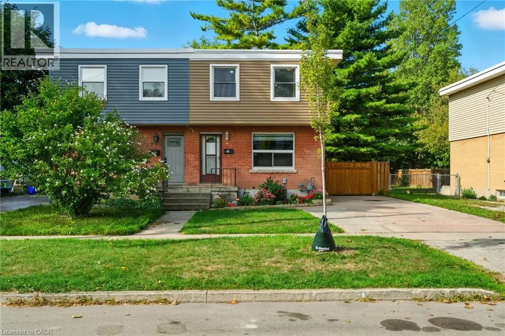 11 EASTVALE Place