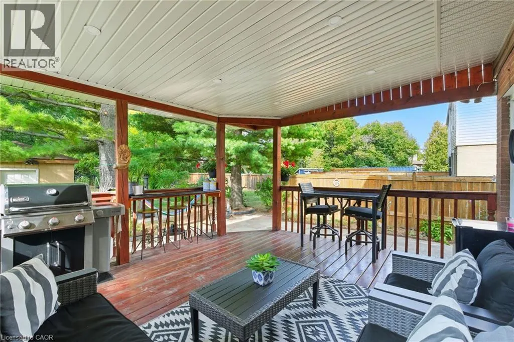 11 EASTVALE Place