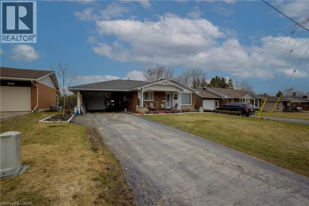 102 BYELAND Drive