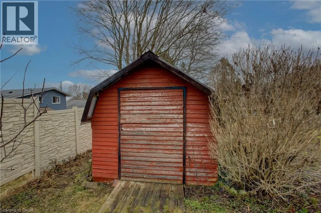 102 BYELAND Drive