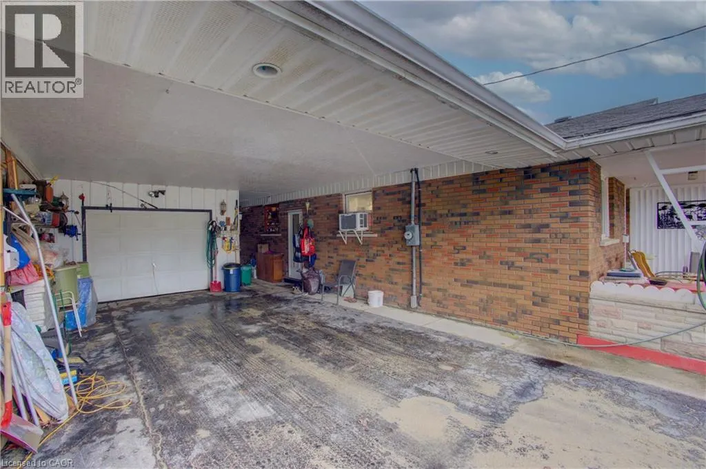 102 BYELAND Drive
