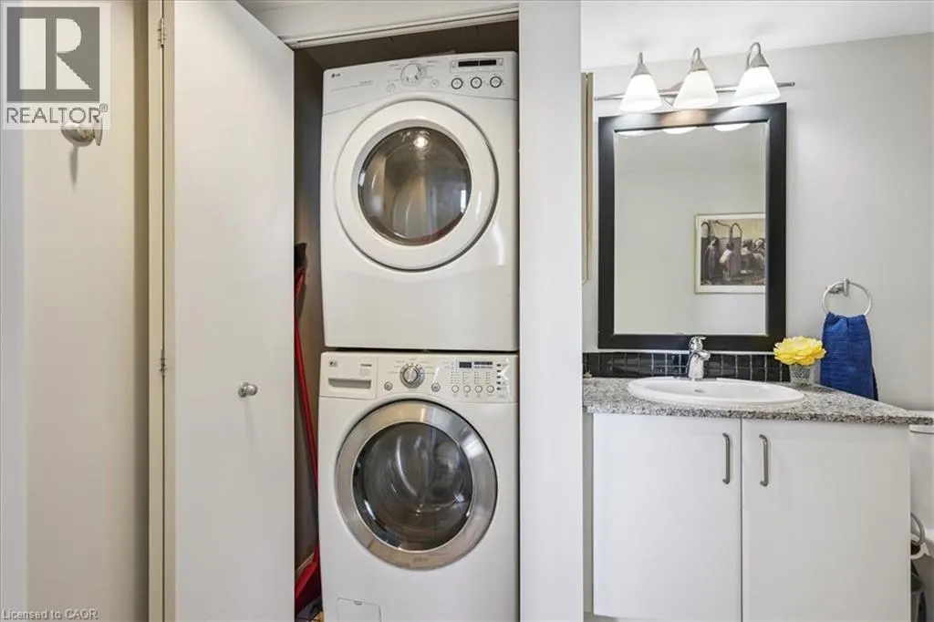 33 SHEPPARD Avenue Unit# 2411, #2411