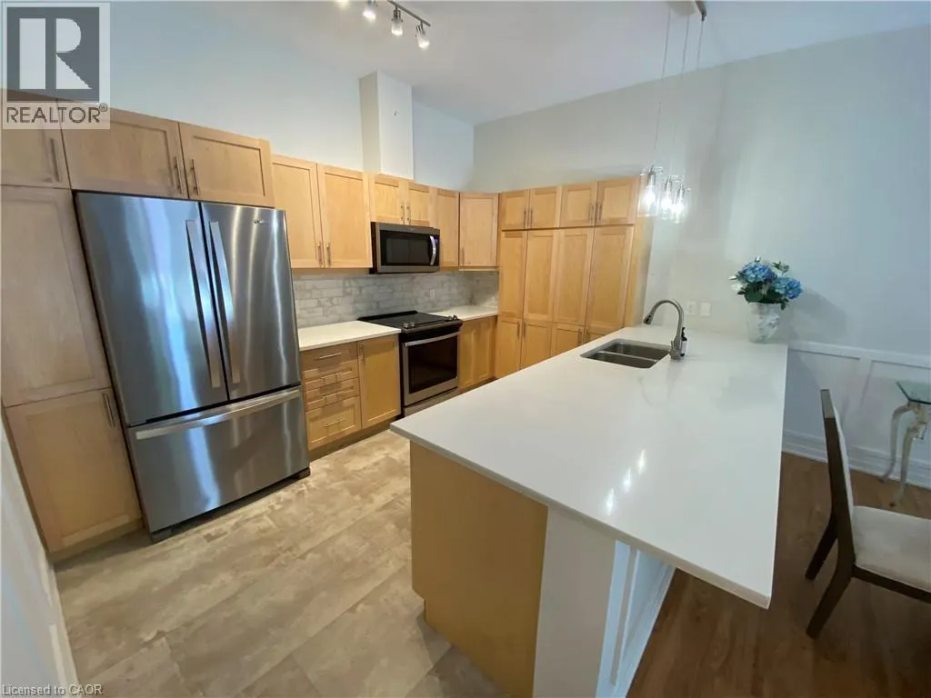 39 SISTER VARGA Terrace Unit# 006, #006