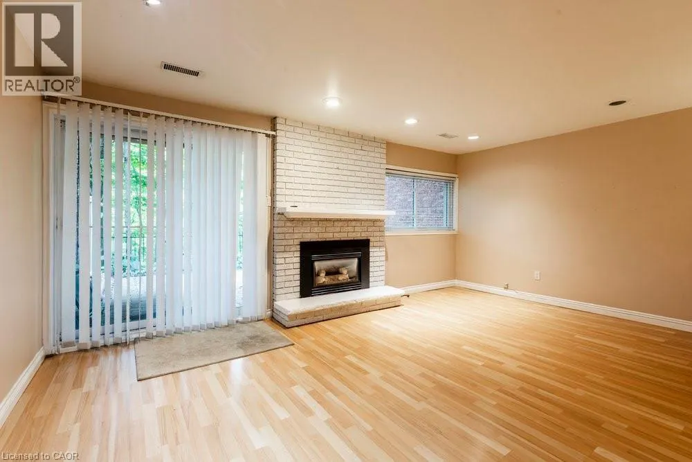 1556 KERN'S Road Unit# 3, #3