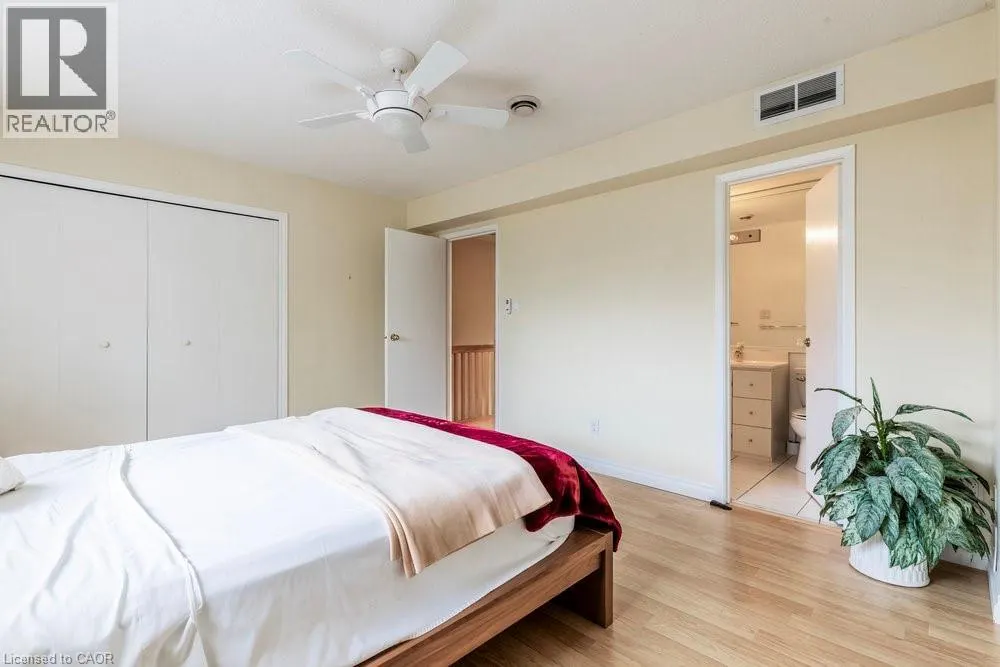 1556 KERN'S Road Unit# 3, #3