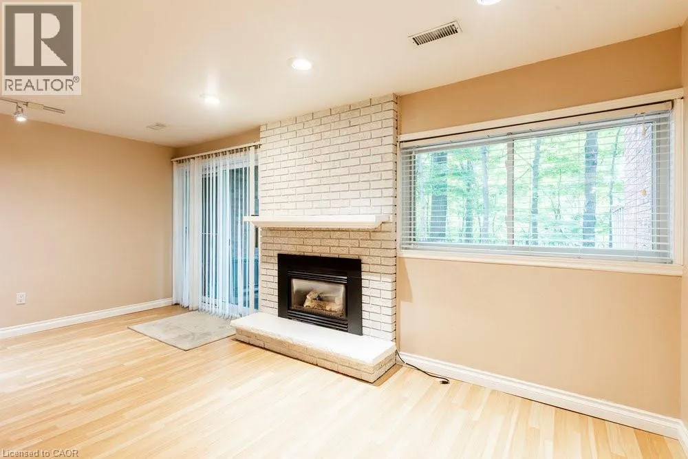 1556 KERN'S Road Unit# 3, #3