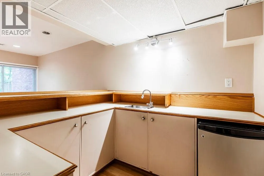 1556 KERN'S Road Unit# 3, #3