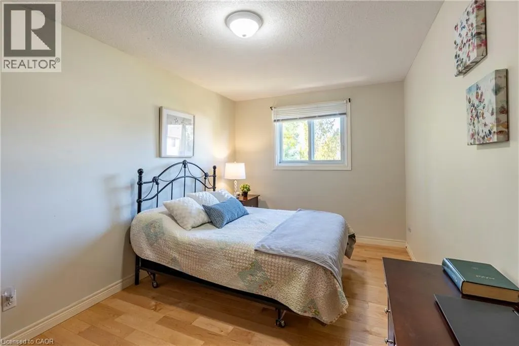 564 WILLOW WOOD Drive