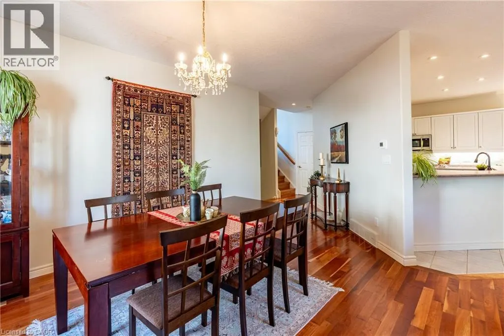 564 WILLOW WOOD Drive