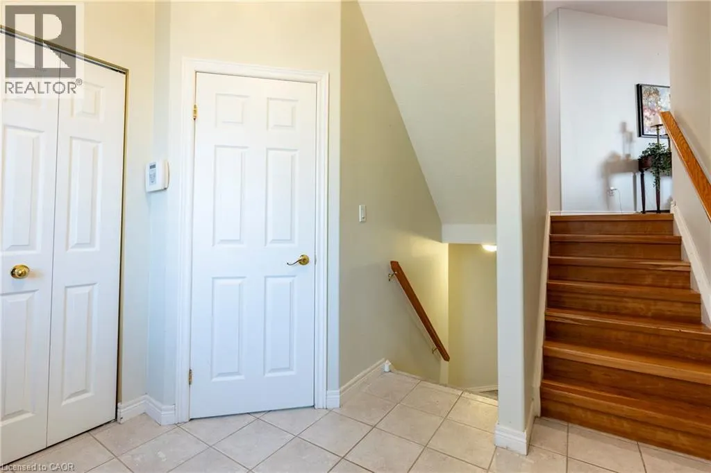 564 WILLOW WOOD Drive